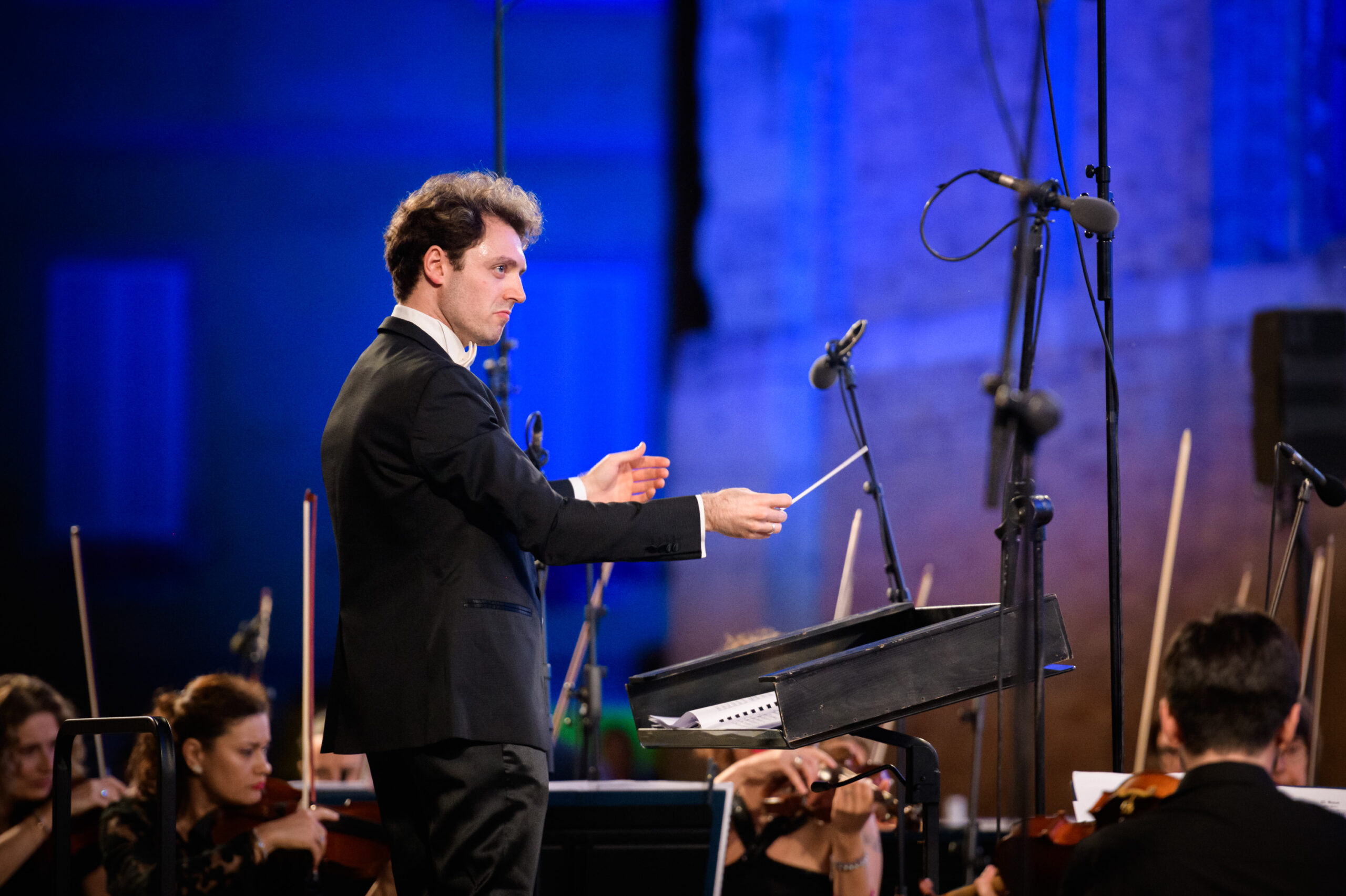 Chiude la stagione 2023-24 la Filarmonica Toscanini diretta da Bonato al Teatro Regio di Parma martedì 28 maggio